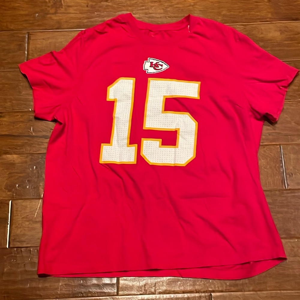 Nike Kansas City Chiefs XXL Mens Patrick Mahomes Tee Shirt Jersey T-Shirt Top